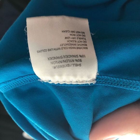 LIGHT Blue activewear tank with attached sports bra size XL - Picture 4 of 4